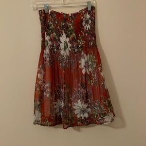 Floral summer mini skirt.